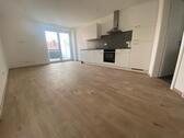 Foto - 2-Zimmer-Wohnung, EBK, Balkon, Stellplatz