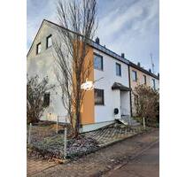 Reiheneckhaus mit Garten in Nördlingen