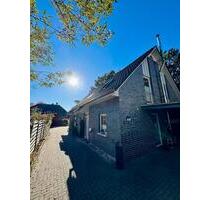 Doppelhaushälfte direkt am Wald - provisionsfrei - Hatten