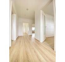 *** Großzügig geschnittene 3-Zimmer-Wohnung mit Balkon - hell und freundlich *** Marl-Brassert ***