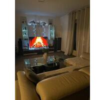 Zimmer in WG zum Vermieten - 450,00&nbsp;EUR Kaltmiete, ca.&nbsp; 90,00&nbsp;m&sup2; in Waldkraiburg (PLZ: 84478)