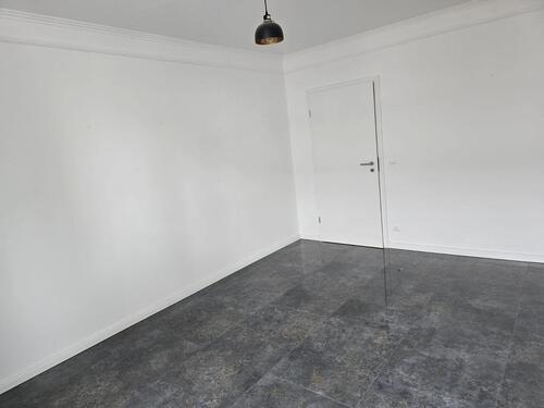 Foto - Raum im Friseursalon 17,7 m2 - 490,00&nbsp;EUR Kaltmiete, ca.&nbsp; 17,70&nbsp;m&sup2;