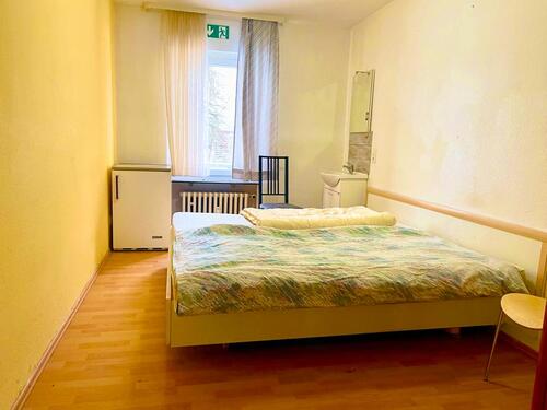 Foto - Zimmer zu vermieten - 300,00&nbsp;EUR Kaltmiete, ca.&nbsp; 15,00&nbsp;m&sup2;