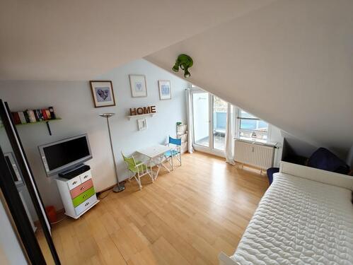 Foto - Helle schöne möblierte 1-Zimmer-Wohnung in München-Sendling