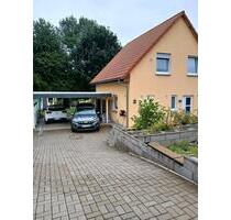 Kleines, liebevoll gestaltetes und energieeffizientes Haus - Münchenbernsdorf