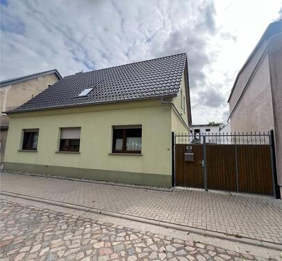 Foto - Haus in ruhiger Wohnlage! - 150.000,00 EUR Kaufpreis,
