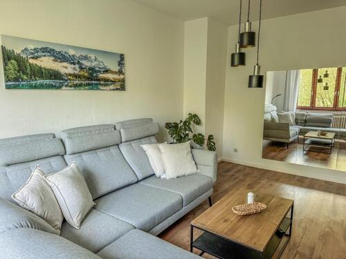 Foto - Helle & hochwertig möblierte 3-Zimmer-Wohnung in Toplage der Dort