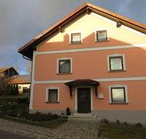 EFH zu Vermieten - 700,00&nbsp;EUR Kaltmiete, ca.&nbsp; 150,00&nbsp;m&sup2; in Röhrnbach (PLZ: 94133)