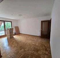 Lichtdurchflutete 2-Zimmer-Wohnung mit Balkon und Aufzug - Bad Pyrmont