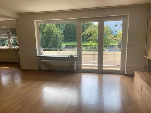 Foto - Schöne 3.5 Zimmer Wohnung mit Einbauküche