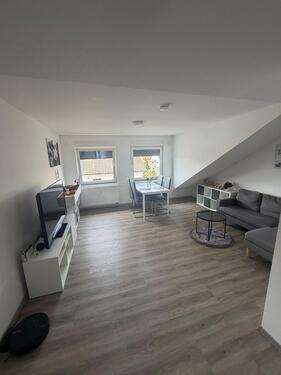 Foto - 2.5 Zimmer Dachgeschoßwohnung zur Miete in Reilingen