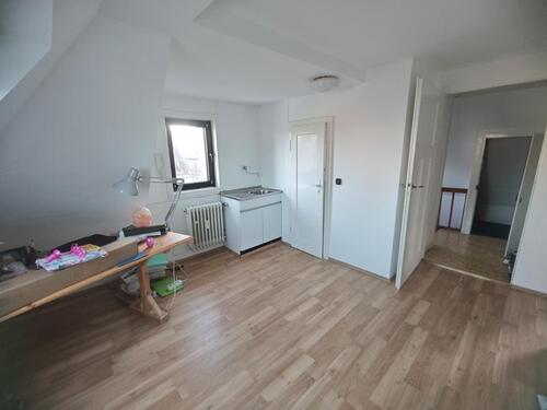 Foto - 1.5 Zimmer Dachgeschoßwohnung zur Miete in Mainz