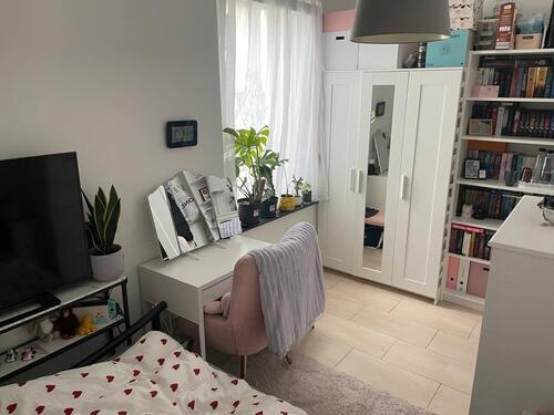 Foto - Zentrales und Modernes WG Zimmer