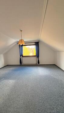 Foto - Großes Zimmer (23 qm) mit Parkplatz in Hammoor