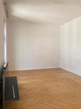 Foto - 3 Zimmer Dachgeschoßwohnung zur Miete in Berlin