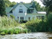 Foto - Haus am See und Baugrundstück am See,1.Seereihe,Villa am See