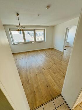 Foto - Zu Vermieten: Renovierte, Kinderfreundliche 3 Zimmer Wohnung