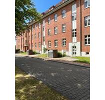 Großzügige und moderne 3-Zimmer-Erdgeschosswohnung mit Balkon und neuer EBK - Parchim