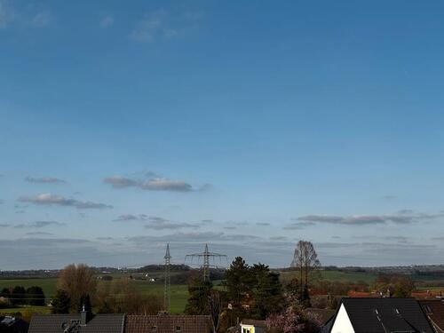 Foto - Einfamilienhaus zur Miete - 2.475,00&nbsp;EUR Kaltmiete, ca.&nbsp; 131,00&nbsp;m&sup2;