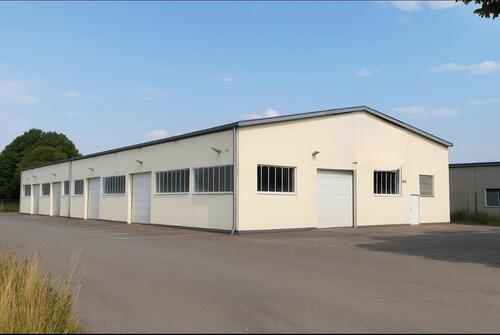 Foto - Gewerbehalle - 5,00 EUR Kaltmiete,