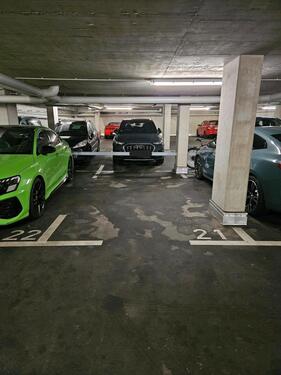 Foto - Tiefgaragenstellplatz ab 01.12. 