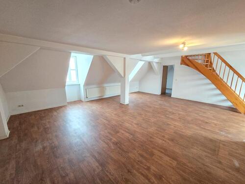 Foto - Ab 15.03. erwartet euch diese fantastische 2-Zimmer-Wohnung auf 2 Ebenen mit Wohnküche!