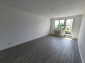 Foto - Ab 29.11. erwartet euch diese schnuckelige 2-Zimmer-Wohnung mit Balkon!