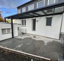 Kernsarnierte 4-Zimmer-Mietwohnung mit Terrasse, Balkon und Weitblick - Vettelschoß