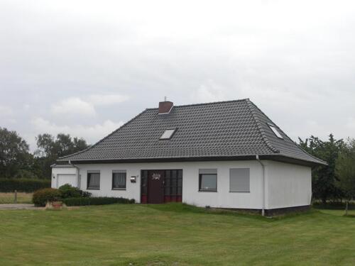 Foto - Wohnhaus zu vermieten - 1.595,00&nbsp;EUR Kaltmiete, ca.&nbsp; 145,00&nbsp;m&sup2;