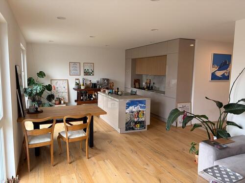 Foto - Helle 3-Zimmer-Wohnung mit großer Dachterrasse – ab MaiJuni