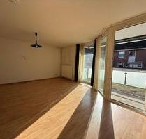 Helle 1-Zimmer-Wohnung mit Balkon in Büdelsdorf