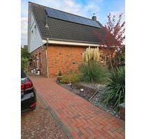 4 Zimmer Haus EFH - 1.450,00&nbsp;EUR Kaltmiete, ca.&nbsp; 90,00&nbsp;m&sup2; in Lüdersdorf (PLZ: 23923)