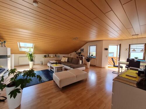 Foto - Schöne helle Dachgeschosswohnung