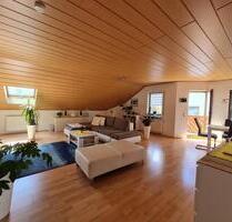 Schöne helle Dachgeschosswohnung - Heimsheim