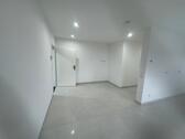 Foto - 3 Zimmer Dachgeschoss Wohnung - 1.200,00&nbsp;EUR Kaltmiete, ca.&nbsp; 70,00&nbsp;m&sup2;