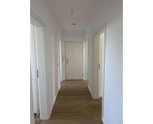 Schöne helle 4 Zimmer Wohnung in Ziesar