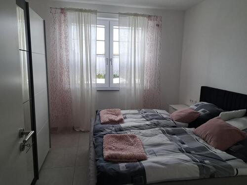 Foto - 4.5 Zimmer Etagenwohnung in Ellenberg