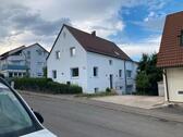 Foto - Freistehendes 1-Familienhaus Haus mit EBK Scheune und Garage