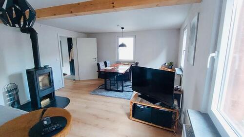 Foto - Kleines Einfamilienhaus mit 2 ZKB zu vermieten