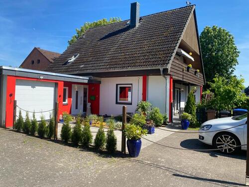 Foto - Einfamilienhaus mit Kamin, Wallbox ,bezugsfertig .
