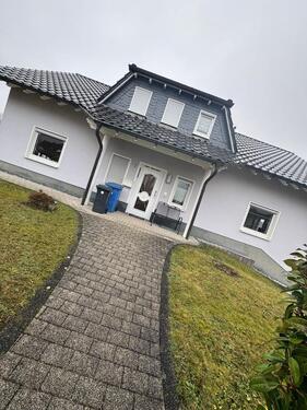 Foto - 5 Zimmer Einfamilienhaus zur Miete in Kirchen (Sieg)
