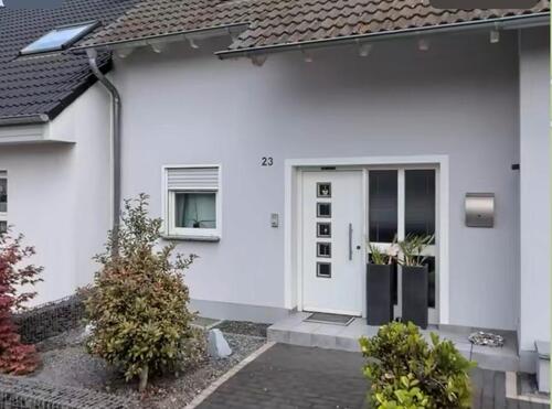 Foto - Schönes Einfamilienhaus in ruhiger Wohngegend