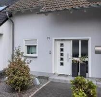 Schönes Einfamilienhaus in ruhiger Wohngegend - Homburg