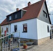 Doppelhaushälfte in Ohrdruf - 190.000,00&nbsp;EUR Kaufpreis, ca.&nbsp; 80,00&nbsp;m&sup2; in Ohrdruf (PLZ: 99885)