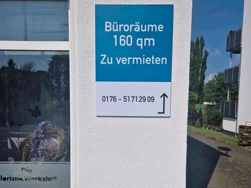 Foto - Büroräume 160 qm zentrale Lage - 690,00 EUR Kaltmiete, ca.  4,90 m²