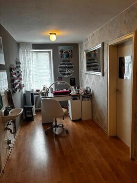 Foto - Gewerberaum in Kosmetikstudio - 400,00 EUR Kaltmiete,