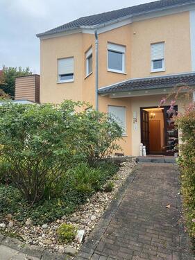 Foto - Haus Einfamilienhaus Moselhaus Familienhaus mit Garten