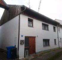 Ruhige Familienhaus in Gangkofen zu Verkaufen oder zu Vermieten!