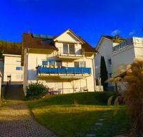 Geräumiges freist. EF 238m2, Energie B, grosser Garten & Baugrund - Eberbach