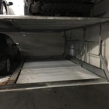 Foto - Tiefgaragen Stellplatz zu VERMIETEN